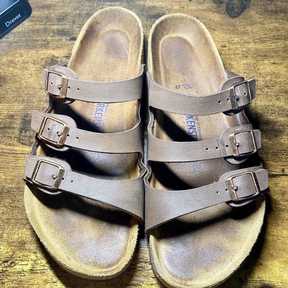 Birkenstock Soft footbed Unisex triple strap sandals Size 42